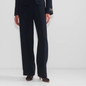 NWOT Aritzia Wilfred Limitless Pant